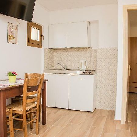 Bellino Apartments Херсониссос Экстерьер фото